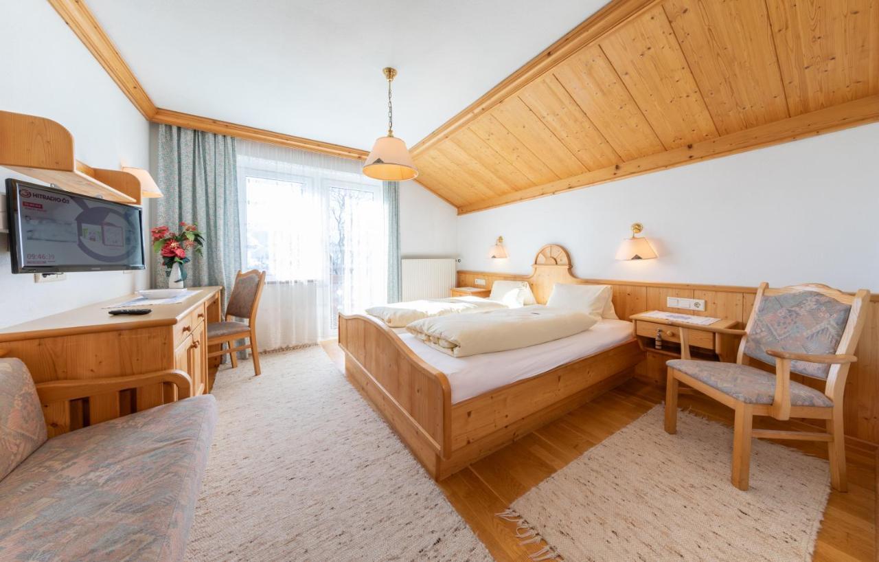 Bed and Breakfast Alpenhof Ramsau am Dachstein Esterno foto