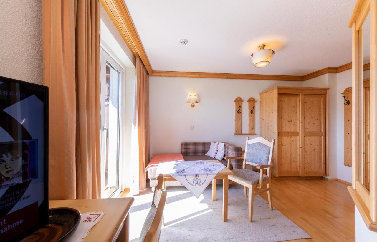 Bed and Breakfast Alpenhof Ramsau am Dachstein Esterno foto